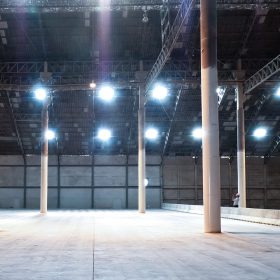   LED csarnokvilágító UFO 90°, 150w, 6500K, hideg fehér, 20250lm, fekete, CRI>70, IP65, V-TAC, 217811