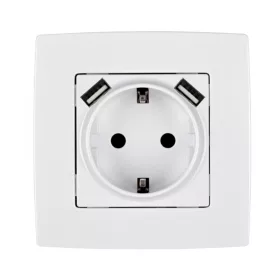CITY NÉMET TÍPUSÚ DUGALJ+2 USB FEHÉR