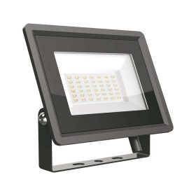   LED reflektor Slimline F osztály, 30w, 3000K, meleg fehér, 2510lm, 110°, fekete, CRI>70, IP65, V-TAC, 6743