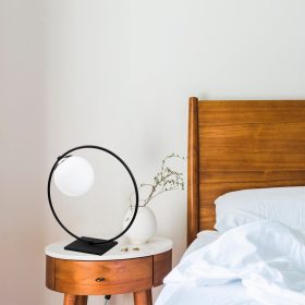   Ipari-skandináv asztali lámpa, fekete-fehér, 30 x 15 cm, magasság: 32 cm | Fém ház, E27 aljzat (max. 40 W), 150 cm kábel | Stílusos világítás a modern otthon és a világűr dekorációjához